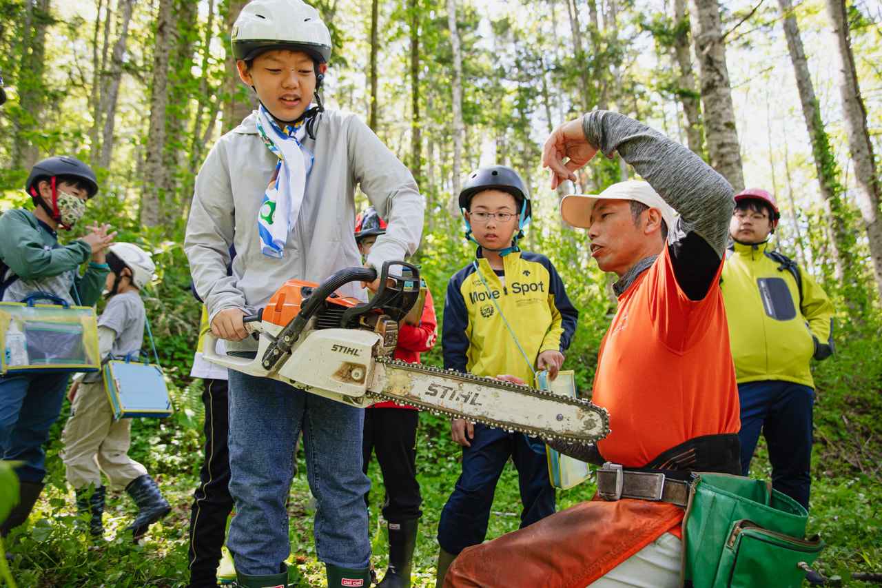 15年一貫の森林環境教育がもたらす子どもと大人の変化とは